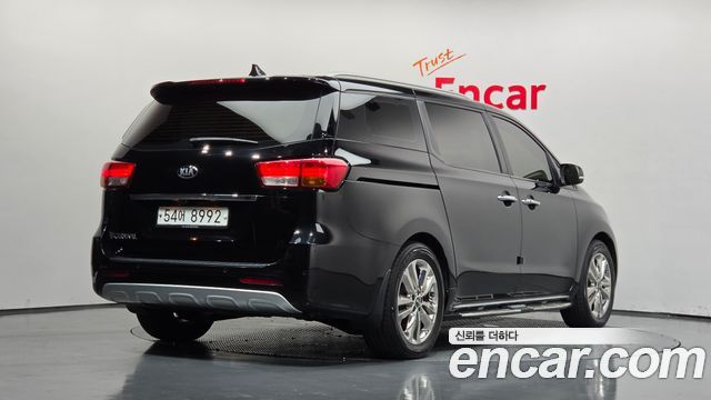 Kia Carnival 9-seater Prestige — пробег 130 454 км — фото 2 из 5
