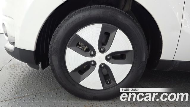 Kia Soul EV — пробег 157 973 км — фото 5 из 5