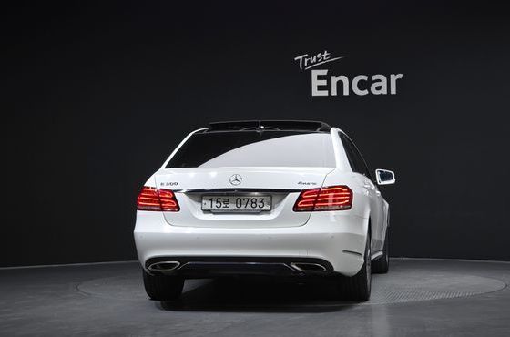 Mercedes-Benz E-Class E300 4MATIC Avantgarde — пробег 91 564 км — фото 4 из 5