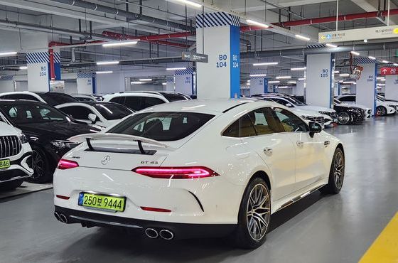 Mercedes-Benz AMG GT 4Door 43 4MATIC+ — пробег 5 422 км — фото 4 из 5