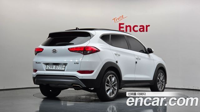 Hyundai Tucson из Кореи Encar