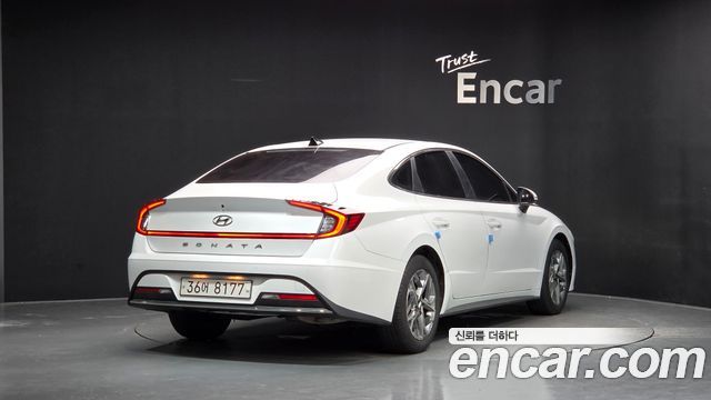 Hyundai Sonata 2.0 Premium Family — пробег 52 544 км — фото 2 из 5