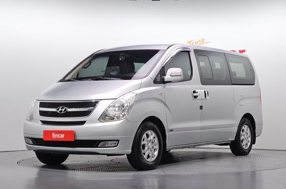 Hyundai Starex 12-Seater Wagon CVX Deluxe — пробег 97 956 км — фото 1 из 5