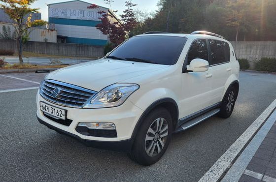 Ssangyong Rexton 2.0 4WD RX7 Luxury — пробег 165 359 км — фото 2 из 5