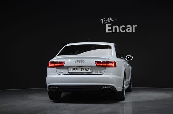 Audi A6 35 TDI Premium C7 — пробег 167 101 км — фото 4 из 5