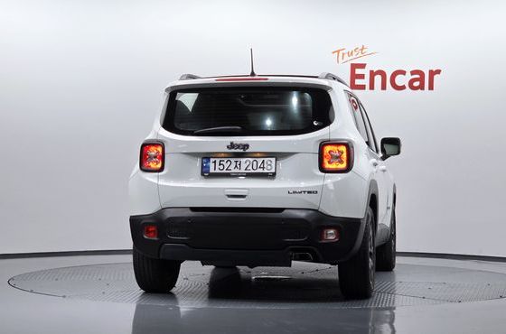 Jeep Renegade 1.3 Limited — пробег 39 616 км — фото 4 из 5
