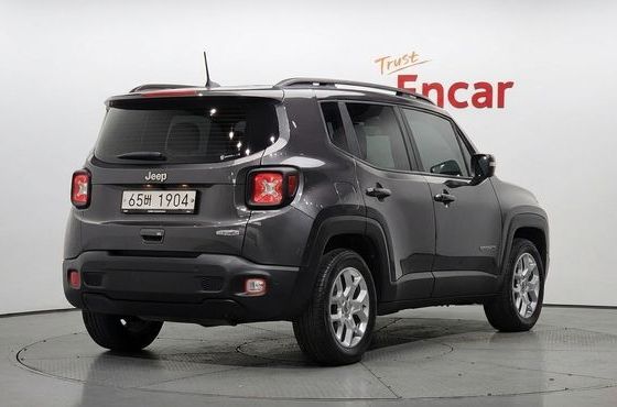 Jeep Renegade 2.4 Longitude — пробег 39 798 км — фото 2 из 5