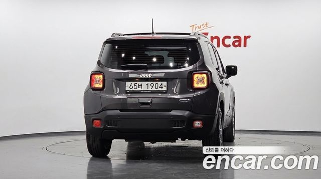 Jeep Renegade 2.4 Longitude — пробег 39 798 км — фото 4 из 5