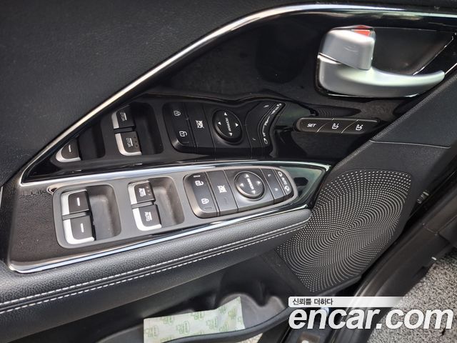 Kia Niro 1.6 PHEV Noblesse Special — пробег 126 582 км — фото 5 из 5