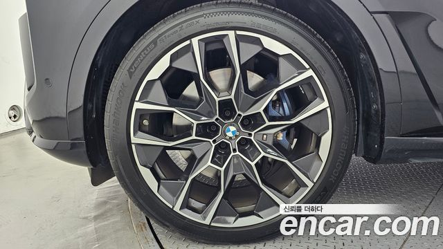 BMW X7 xDrive 40i M Sport 7STR — пробег 36 531 км — фото 5 из 5
