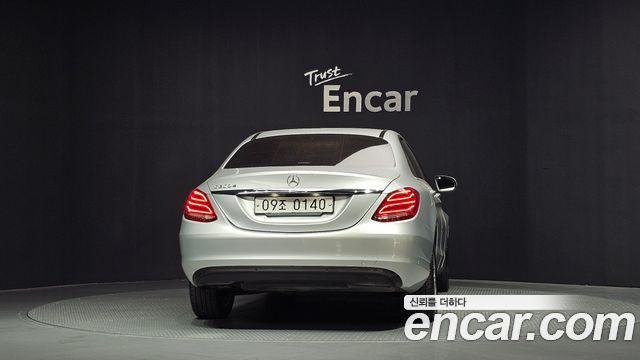 Mercedes-Benz C-Class из Кореи Encar