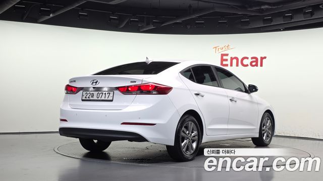 Hyundai AVANTE из Кореи Encar