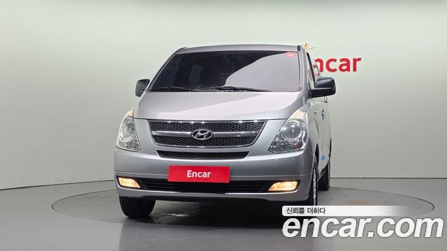 Hyundai Starex 12-Seater Wagon CVX Deluxe — пробег 249 211 км — фото 3 из 5