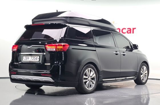 Kia Carnival 9-seater Hi-Limousine Prestige — пробег 273 918 км — фото 2 из 5