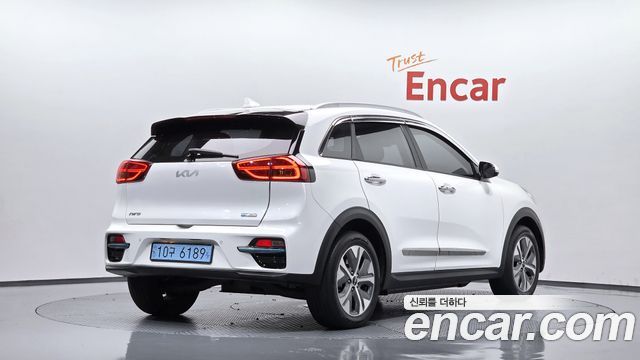 Kia Niro Taxi — пробег 246 618 км — фото 2 из 5
