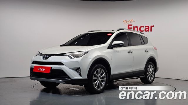 Toyota RAV4 2.5 2WD 4th — пробег 67 203 км — фото 1 из 5