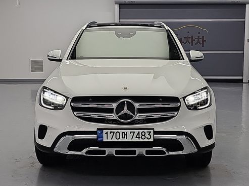 Mercedes-Benz GLC-Class GLC300e 4MATIC — пробег 25 899 км — фото 1 из 5