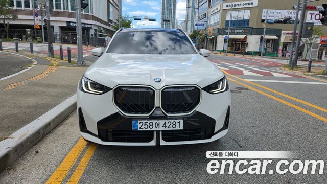 BMW X3 xDrive 20 M Sport — пробег 500 км — фото 1 из 5
