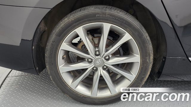 Hyundai Grandeur HG300 Premium Collection — пробег 201 586 км — фото 5 из 5