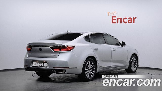 Kia K7 из Кореи Encar