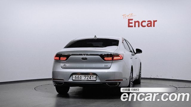 Kia K7 из Кореи Encar