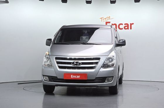 Hyundai Starex 12-Seater Wagon Modern — пробег 189 677 км — фото 3 из 5