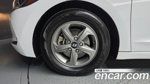 Hyundai AVANTE 1.6 GDI Smart — пробег 121 210 км — фото 5 из 5