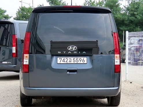 Hyundai Staria Tourer 11-Seater Smart — пробег 63 701 км — фото 4 из 5