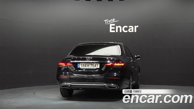 Mercedes-Benz E-Class E250 Avantgarde — пробег 82 329 км — фото 4 из 5