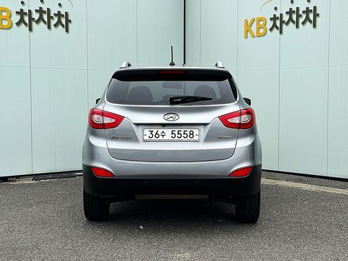 Hyundai Tucson Diesel(e-VGT) 2WD Smart special — пробег 237 933 км — фото 4 из 5