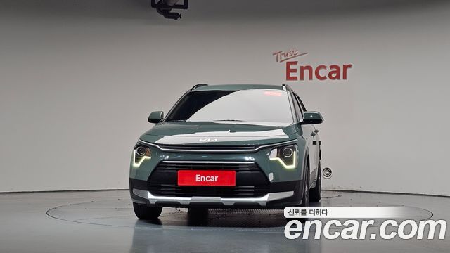 Kia Niro Prestige — пробег 90 399 км — фото 3 из 5