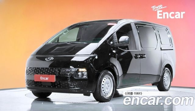 Hyundai Staria Cargo 3-Seater Smart — пробег 35 953 км — фото 1 из 5