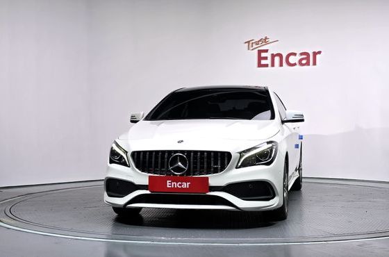 Mercedes-Benz CLA-Class CLA220 AMG Line — пробег 82 209 км — фото 3 из 5