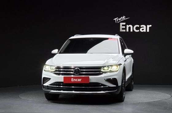 Volkswagen Tiguan 2.0 TDI Premium — пробег 63 844 км — фото 3 из 5