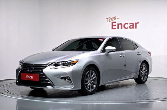 Lexus ES Supreme XV60 — пробег 86 258 км — фото 1 из 5
