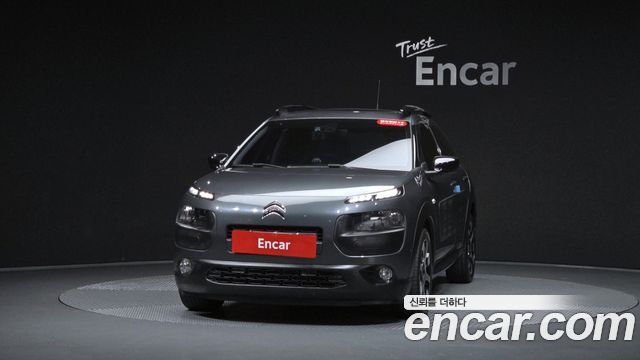 Citroen-DS C4 CACTUS 1.6 BlueHDi Shine — пробег 86 965 км — фото 3 из 5