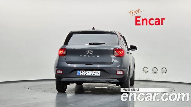 Hyundai Venue из Кореи Encar