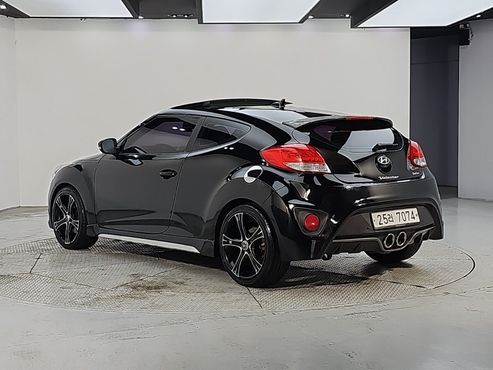 Hyundai Veloster T-GDi Extreme — пробег 128 699 км — фото 3 из 5