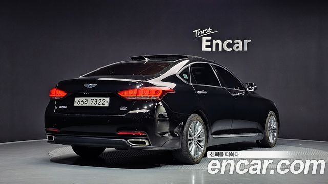Hyundai Genesis из Кореи Encar