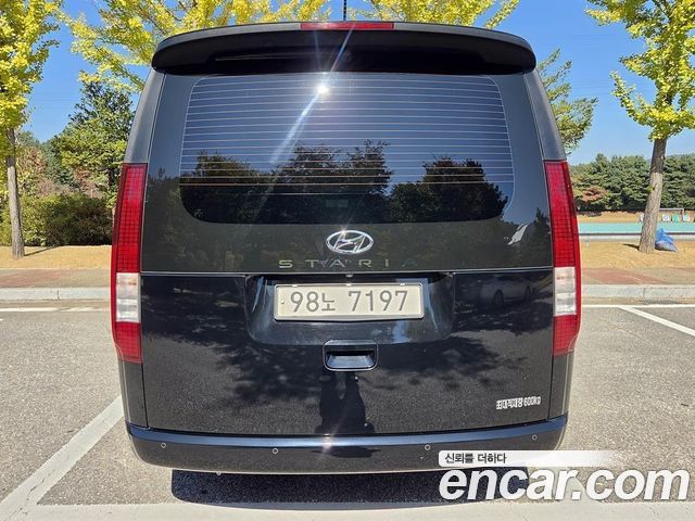 Hyundai Staria из Кореи Encar