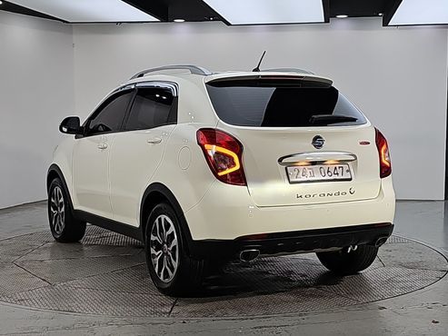 Ssangyong KORANDO 2.2 RX 2WD SUP — пробег 175 058 км — фото 3 из 5