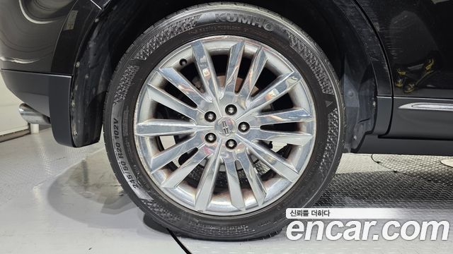 Lincoln MKX 3.7 AWD — пробег 120 743 км — фото 5 из 5