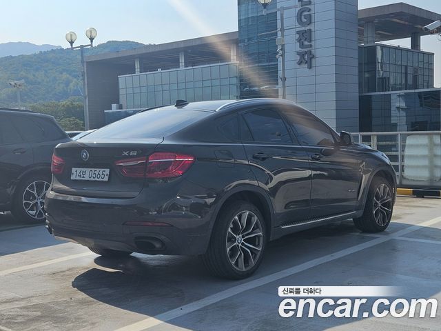 BMW X6 xDrive 40d — пробег 165 075 км — фото 3 из 5