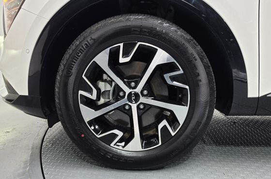Kia Sportage Signature 2WD — пробег 14 999 км — фото 5 из 5