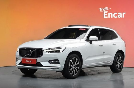 Volvo XC60 T6 Inscription — пробег 56 553 км — фото 1 из 5