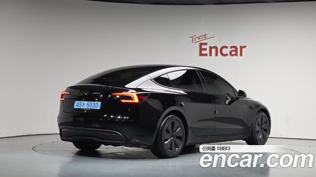 Tesla Model 3 RWD — пробег 6 543 км — фото 2 из 5