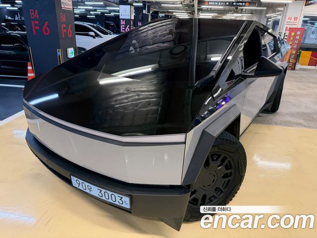 Tesla Cybertruck Cyberbeast — пробег 14 000 км — фото 1 из 5