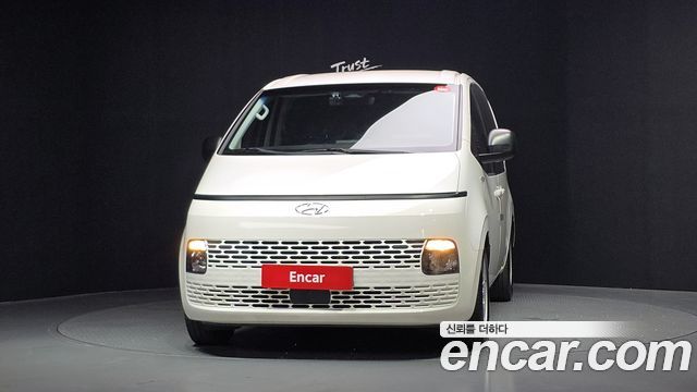 Hyundai Staria Cargo 5-Seater Smart — пробег 35 184 км — фото 3 из 5