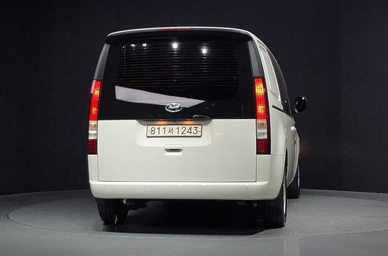 Hyundai Staria Cargo 5-Seater Smart — пробег 35 184 км — фото 4 из 5