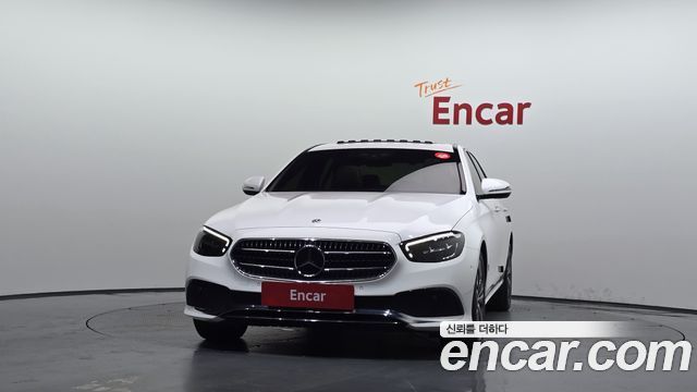 Mercedes-Benz E-Class из Кореи Encar